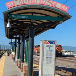 Oxford-City of Sheridan Station - Oxford station