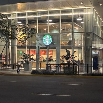 Starbucks - Coffee & Tea Near Me - Orlando, Florida Starbucks - Coffee & Tea Near Me - Orlando, Florida