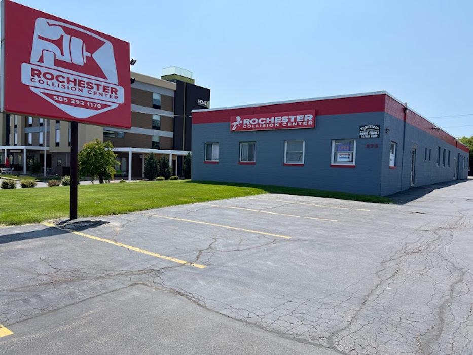 ROCHESTER COLLISION CENTER Updated October 2024 10 Photos & 10 Reviews 975 Jefferson Rd