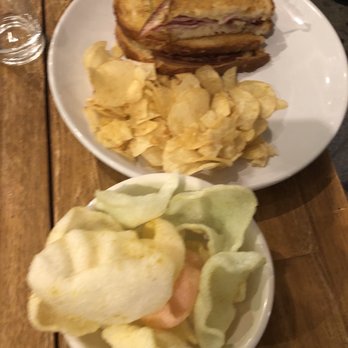 Jackdaw - Prawn Crackers - Cocktail Bars Near Me - New York, New York