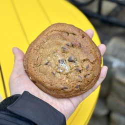 Cafe Coco - Sea Salt Choco Chip Cookie