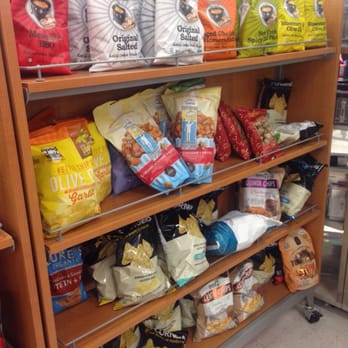 Tj Maxx - Variety of chips @ TJ Maxx - Accessories Near Me - Encinitas, California