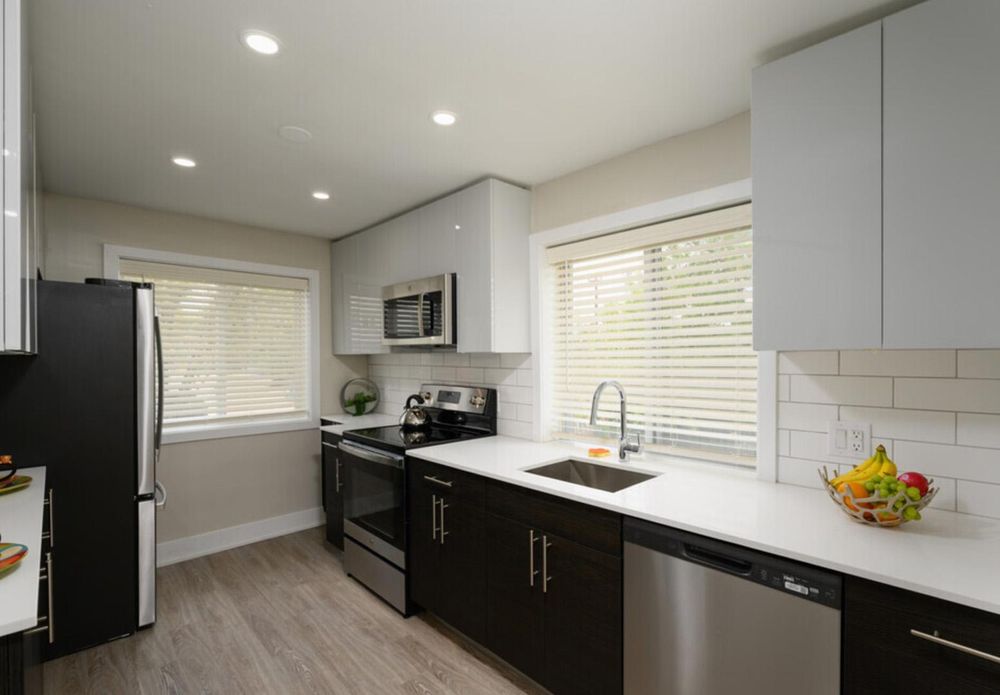 NORTH LANE APARTMENTS Updated September 2024 43 Photos & 10 Reviews