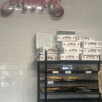 Mom's Pie House - Fresh pies - Bakeries Near Me - Julian, California