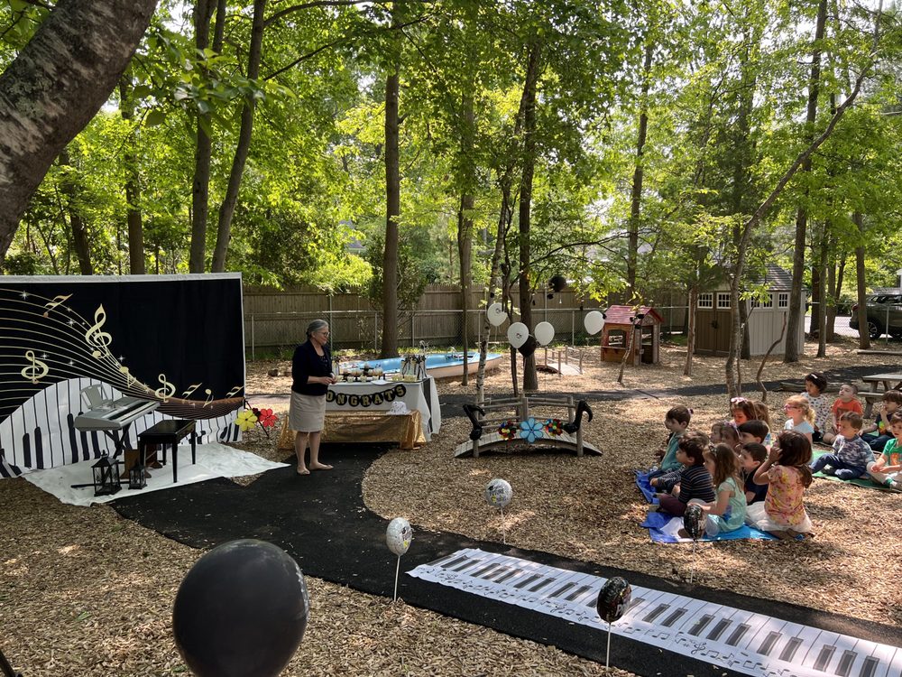 Montessori Centre of Barrington - childcare center in Barrington, RI