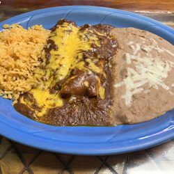 El Farolito - Lunch 19. 1 Cheese Enchilada and 1 Beef Enchilada Lunch Special