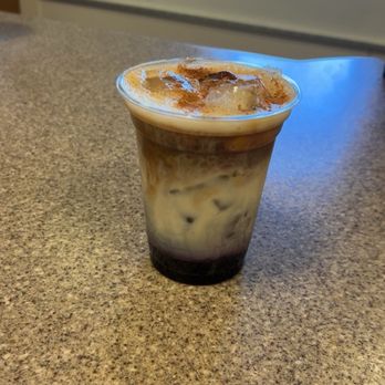 Ponder Coffee - Iced blueberry latte - Coffee & Tea Near Me - Mount Pleasant, Michigan