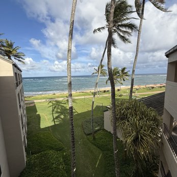 Sheraton Kauai Coconut Beach Resort - Hotels Near Me - Kapaa, Hawaii