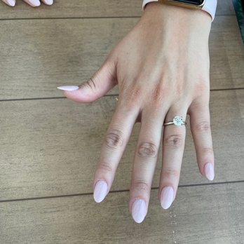 Kim Studio Nails - Nail Salons Near Me - Seattle, Washington