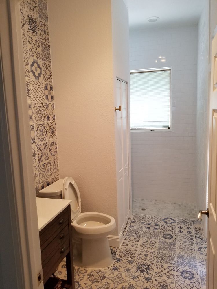 Slide of Elite Painting and Remodeling Services