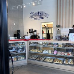 La Estrella Bakery - This location has coffee and lattes!!!