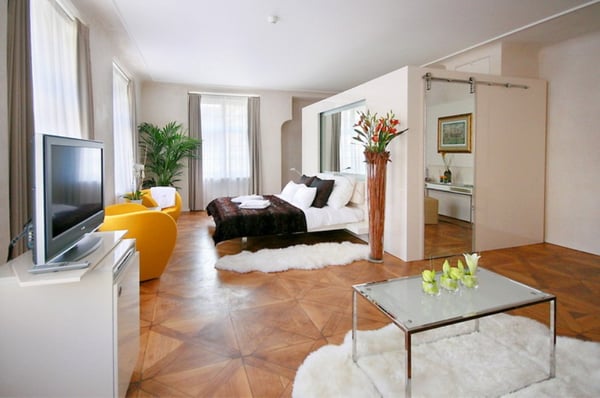 Three Storks by null