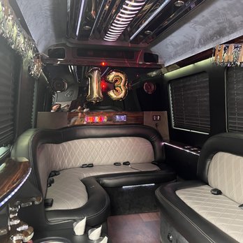 Classy Limousine Services - Limos Near Me - Anaheim, California Classy Limousine Services - Limos Near Me - Anaheim, California
