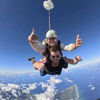 Skydive Hawaii - Skydiving Near Me - Waialua, Hawaii Skydive Hawaii - Skydiving Near Me - Waialua, Hawaii