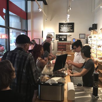Do-Rite Donuts & Chicken - Donuts Near Me - Chicago, Illinois Do-Rite Donuts & Chicken - Donuts Near Me - Chicago, Illinois