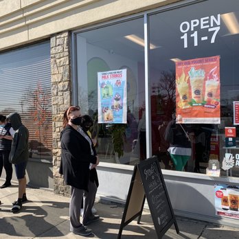 Kung Fu Tea - Williston Park - Waiting in line - Bubble Tea Near Me - Williston Park, New York Kung Fu Tea - Williston Park - Waiting in line - Bubble Tea Near Me - Williston Park, New York