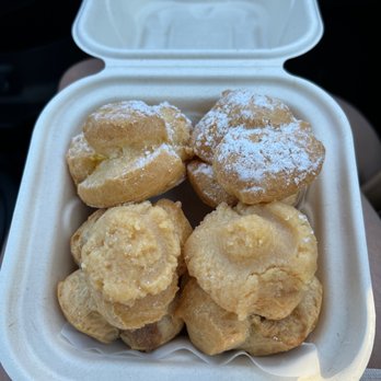 Liliha Bakery - Cream puffs and coco puffs - Bakeries Near Me - Honolulu, Hawaii Liliha Bakery - Cream puffs and coco puffs - Bakeries Near Me - Honolulu, Hawaii
