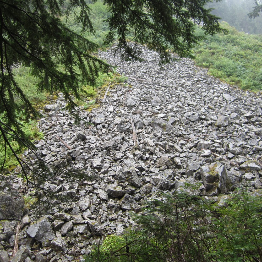 Lake 22 - One of several boulder fields. - Hiking Near Me - Granite Falls, Washington Lake 22 - One of several boulder fields. - Hiking Near Me - Granite Falls, Washington
