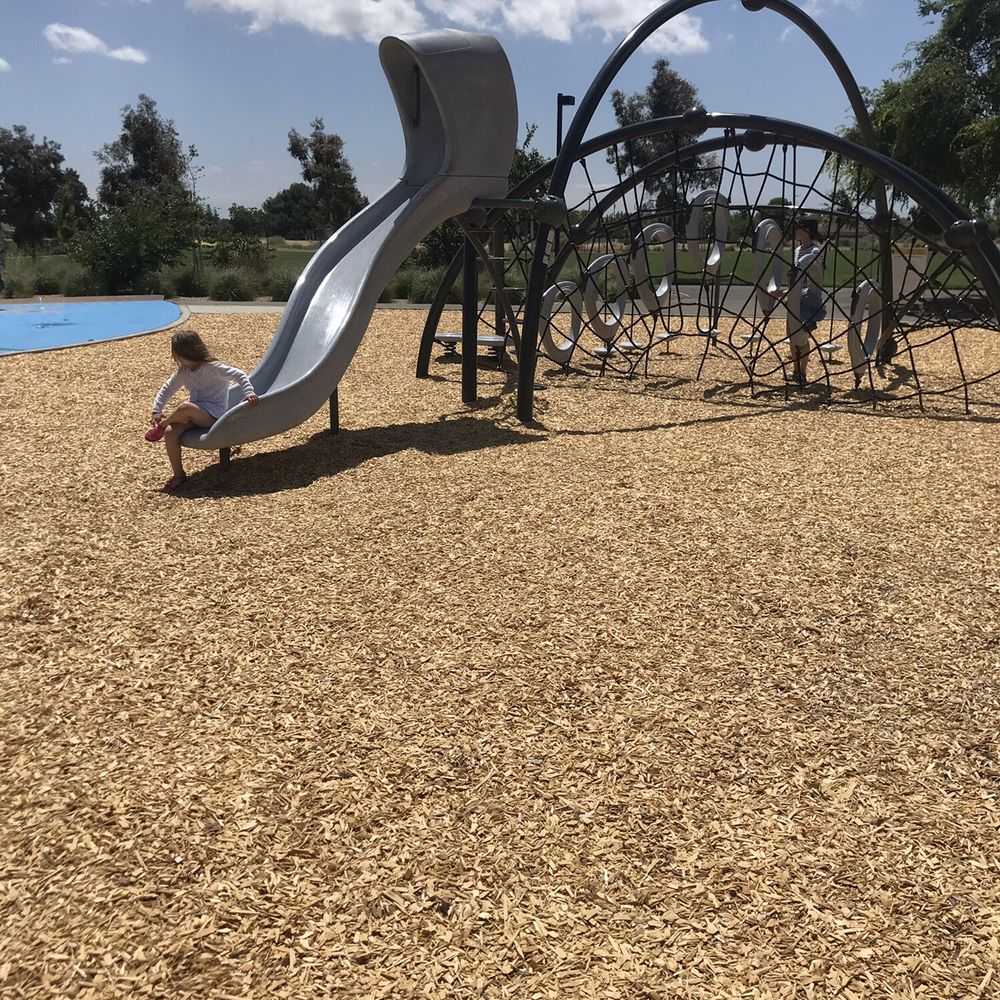 Creekside Park - Parks Near Me - Oakley, California