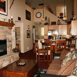 Mammoth Reservation Bureau - Mammoth Green Unit 208