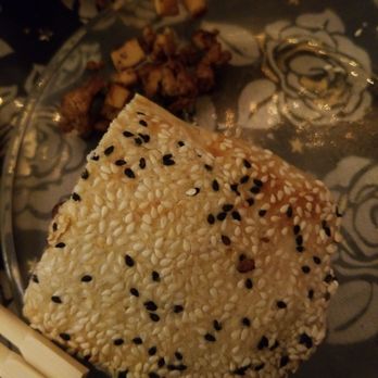 Dew Drop Inn - Pork and tofu with bread.  YUMMMMMM - Chinese Near Me - Honolulu, Hawaii