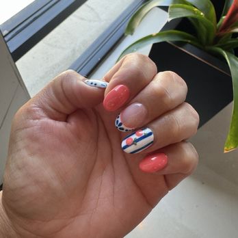 Boudoir Nail Bar - Nails by Bri - Nail Salons Near Me - Chula Vista, California