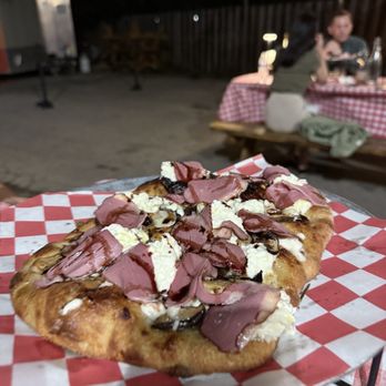 Stracci Pizza - Duck and Quince - Pizza Near Me - Alexandria, Virginia