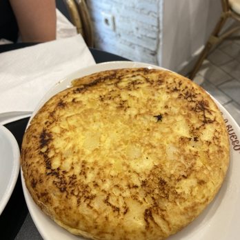 La Casa del Abuelo - Spanish omelette - Spanish Near Me - Madrid, M La Casa del Abuelo - Spanish omelette - Spanish Near Me - Madrid, M
