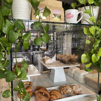 Society Kitchen - Pastries - New American Near Me - Santa Monica, California Society Kitchen - Pastries - New American Near Me - Santa Monica, California
