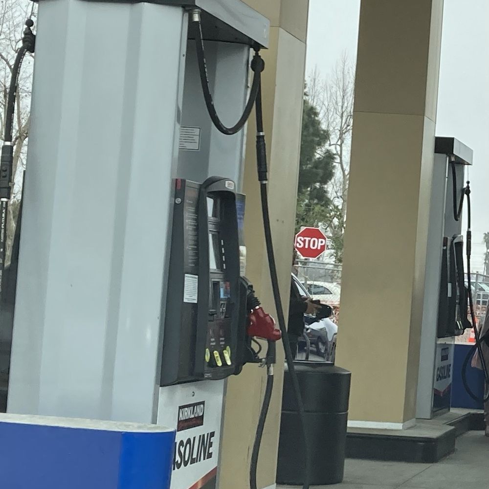 Costco Gasoline - The pumps - Gas Stations Near Me - Northridge, California