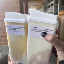Lucky Cube - Mango Mango Yogurt Shake (多肉芒芒厚酸酪) and Creamy Taro Milk (芋泥牛乳)