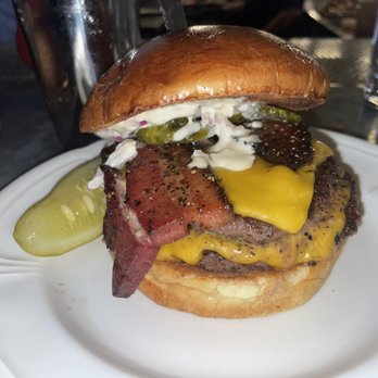 Au Cheval - Single Cheeseburger add Bacon - Bars Near Me - Chicago, Illinois