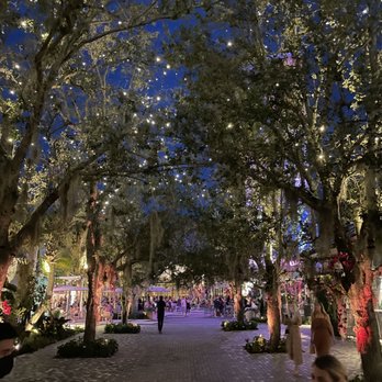The Oasis - Entrance - Restaurants Near Me - Miami, Florida
