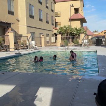 Comfort Suites - Pool - Hotels Near Me - Goodyear, Arizona