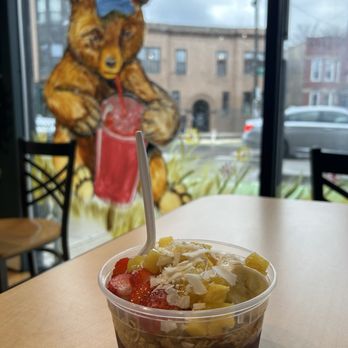 Fruit Paradise - Autumn Bowl - Ice Cream & Frozen Yogurt Near Me - Chicago, Illinois