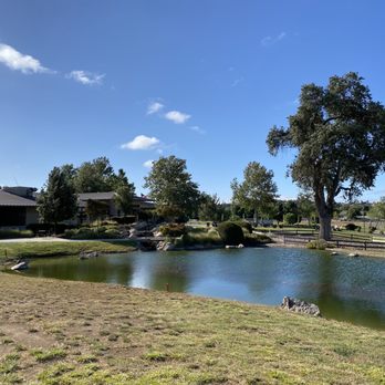 River Oaks Golf Course - Last hole view of the clubhouse & the pond... Looks like a inviting restaurant too! - Golf Near Me - Paso Robles, California