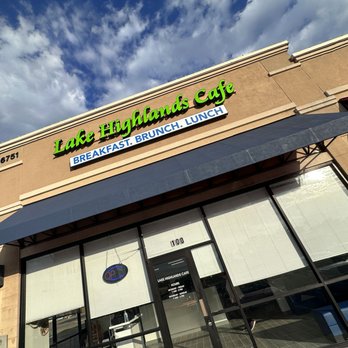 Lake Highlands Cafe - the front of the restaurant - Breakfast & Brunch Near Me - Dallas, Texas Lake Highlands Cafe - the front of the restaurant - Breakfast & Brunch Near Me - Dallas, Texas