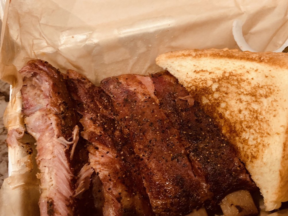 TENDER SMOKEHOUSE 497 Photos & 600 Reviews Barbeque 224 W Pecan