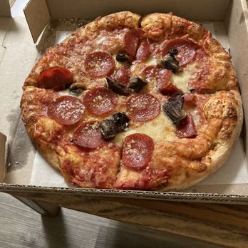 Mellow Mushroom Greenville - Pizza Near Me - Greenville, North Carolina Mellow Mushroom Greenville - Pizza Near Me - Greenville, North Carolina