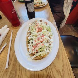 El Antojito Mexican Restaurant - Guarache  de Carne Asada