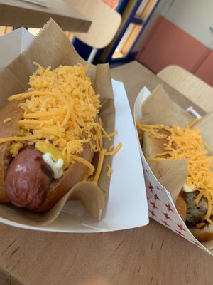 Hot Dog Pete's by null