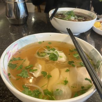 Pho Kim Long - 17. Pho Ga Tuoi Long Kim Long - Vietnamese Near Me - San Jose, California Pho Kim Long - 17. Pho Ga Tuoi Long Kim Long - Vietnamese Near Me - San Jose, California