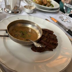Colbert - Côte de Boeuf, frites, sauce béarnaise
