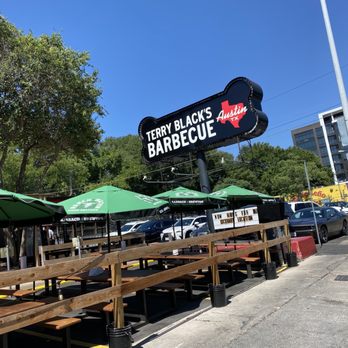 Terry Black's Barbecue - Barbeque Near Me - Austin, Texas
