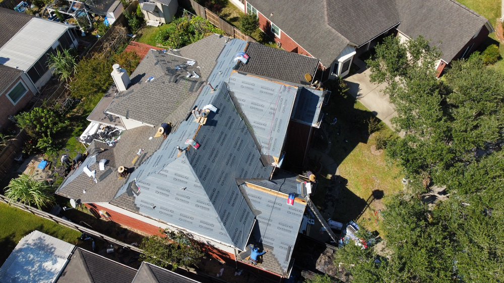 Slide of BD Commercial Roofing