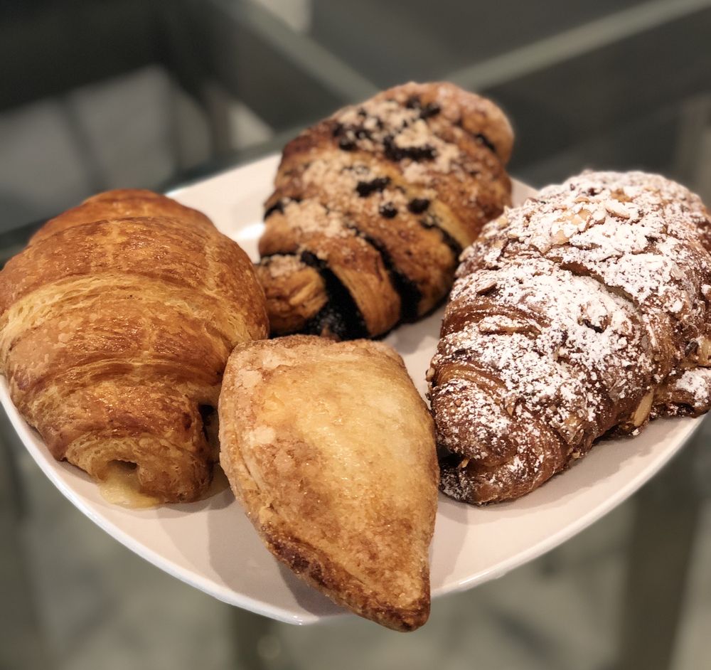 CAROUSEL BAKERY PALM SPRINGS 185 Photos & 208 Reviews 440 El