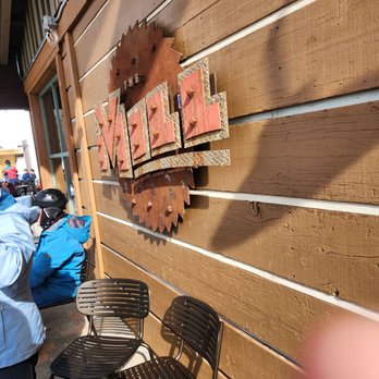 The Mill Cafe - people sitting outside of the building - Ski Resorts Near Me - Mammoth Lakes, California The Mill Cafe - people sitting outside of the building - Ski Resorts Near Me - Mammoth Lakes, California