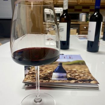 Bronx Wine Co. - Tempranillo - Beer, Wine & Spirits Near Me - Bronx, New York
