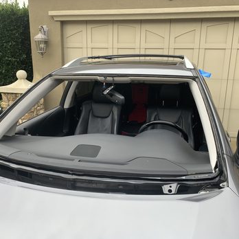 On The Go Auto Glass - Old windscreen out - Auto Glass Services Near Me - Citrus Heights, California On The Go Auto Glass - Old windscreen out - Auto Glass Services Near Me - Citrus Heights, California