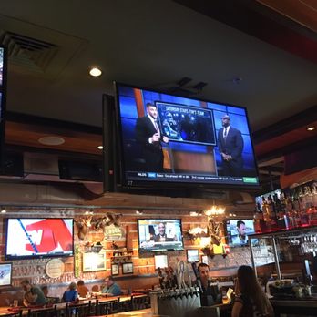 Twin Peaks - Sports Bars Near Me - Orlando, Florida Twin Peaks - Sports Bars Near Me - Orlando, Florida